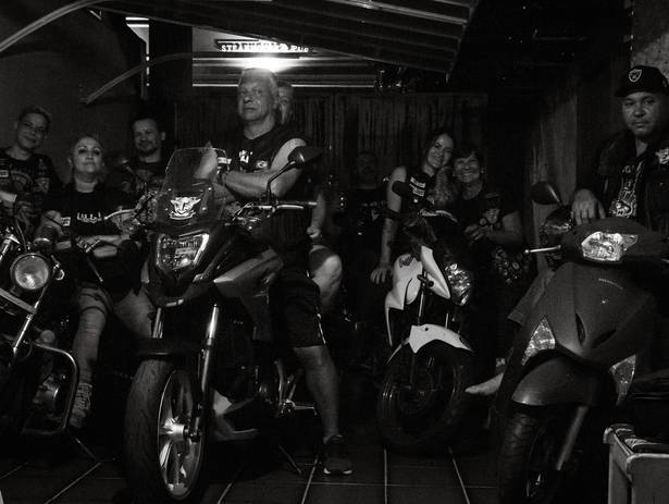 Fotojornalismo of Guardiões da Irmandade - Paixões pela Estrada