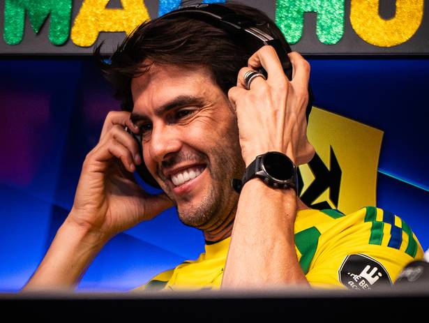 Futebol de Kaká na Kings World Cup Nations