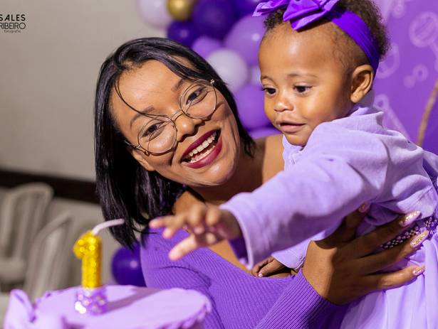 Aniversário  de Alícia 