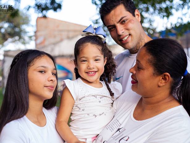 Família de Beatriz e Kaua
