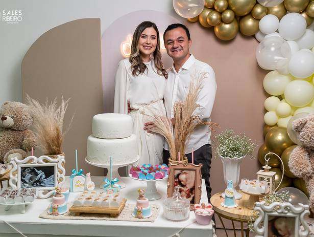 Chá revelação  de Marina e Rodrigo 