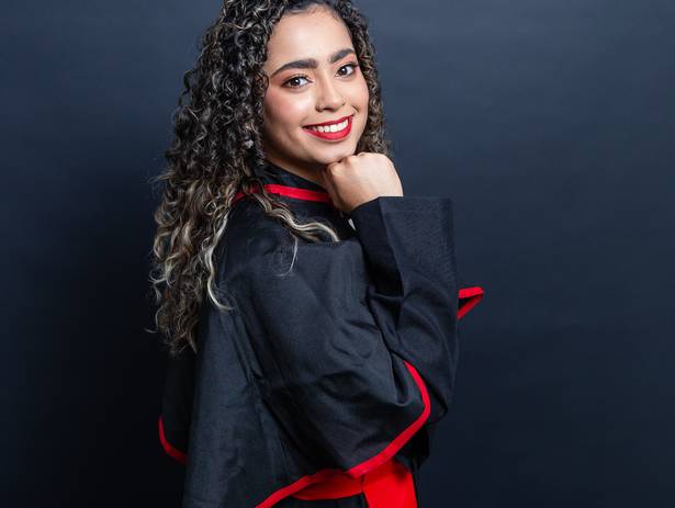 Formatura  de Michele Ribeiro 