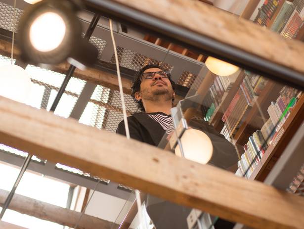 PROYECTOS A MEDIDA de Proyecto a medida para escritor 