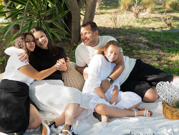 SESIÓN FAMILIA de Sesión Familiar en Cañadas del Arroyo, Querétaro | Fotografía Lifestyle en Exteriores