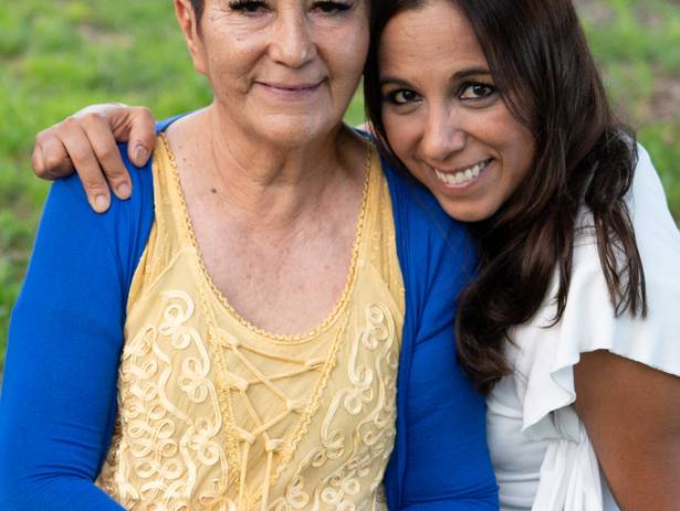 SESIÓN FAMILIA de Sesión Familiar por el Día de las Madres en Querétaro | Tres Generaciones en Cañadas del Arroyo