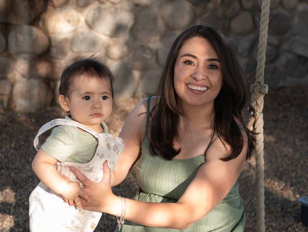 SESIÓN FAMILIA de Primer Día de las Madres | Sesión Familiar con Bebé en Querétaro