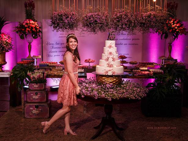 15 anos de Clara Cecília