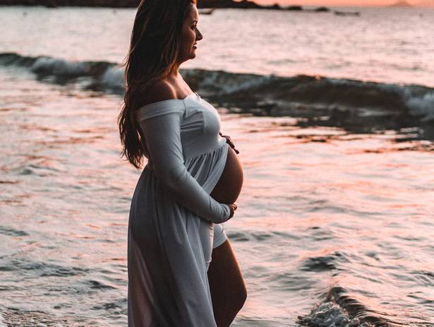 Ensaio Gestante de Karol a espera de Rael