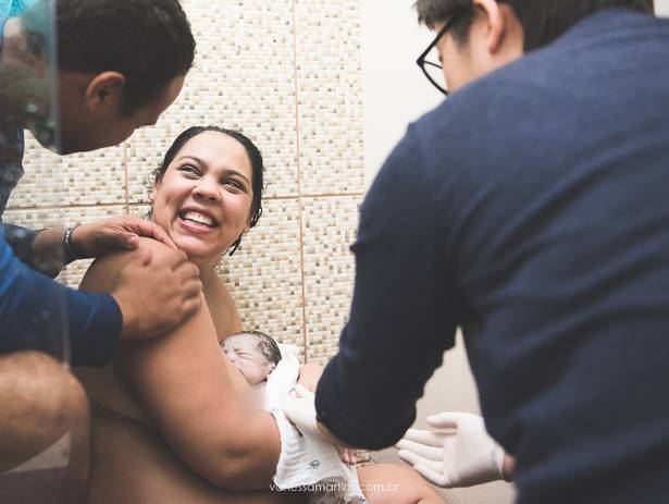 Parto de Parto da Giulia, chegada do Toni