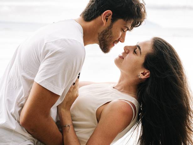 Casamentos de Pedido de Casamento na Praia de Juquehy em São Sebastião/SP