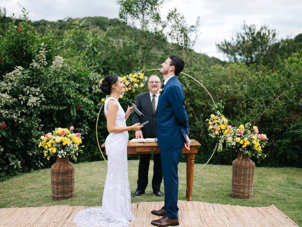 Casamentos de Casamento no sitio europeu em Miracatu - SP