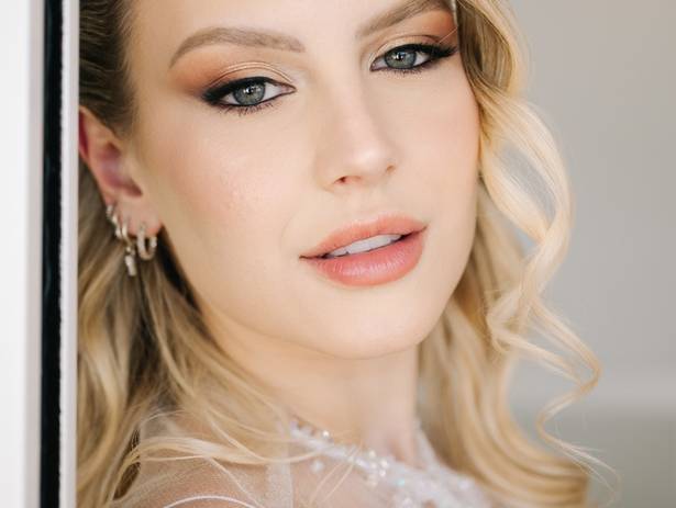 Casamentos de Editorial de Duas Noivas na Praia – Inspiração para Casamentos em São Sebastião e Ilhabela