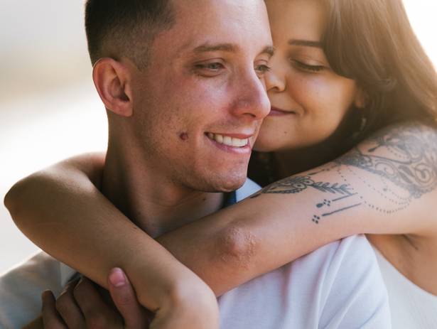 Pré Wedding de Ensaio Pré Wedding com fotógrafo local- Praia do Guaecá - São Sebastião - SP