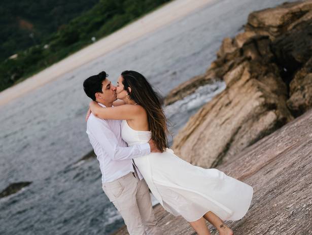 Pré Wedding de Pré-Wedding ao Amanhecer em Cambury – São Sebastião | Ensaio Fotográfico no Litoral Norte de SP