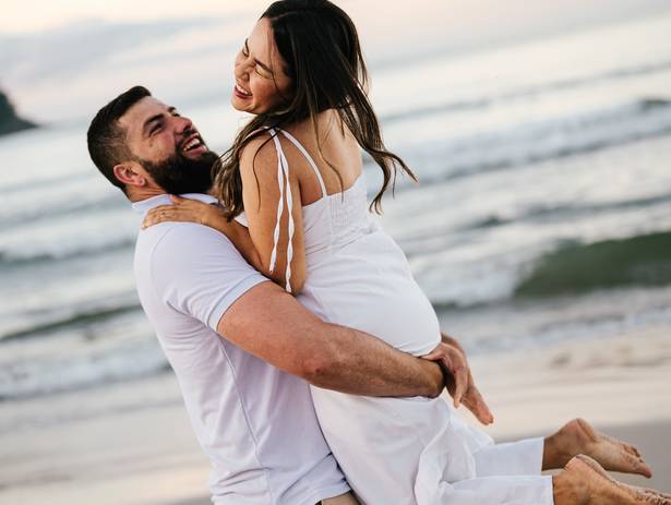 Pré Wedding de 🌅 Ensaio Pré-Wedding em Maresias ao Amanhecer: Angela e Celso