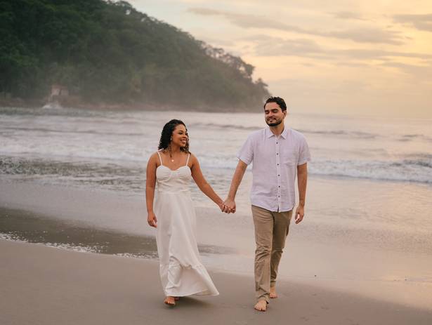 Casamentos de Pré-Wedding ao Amanhecer na Barra do Sahy: