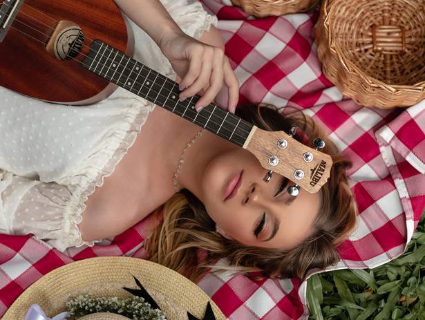 ESTÚDIO de ISADORA BEZ