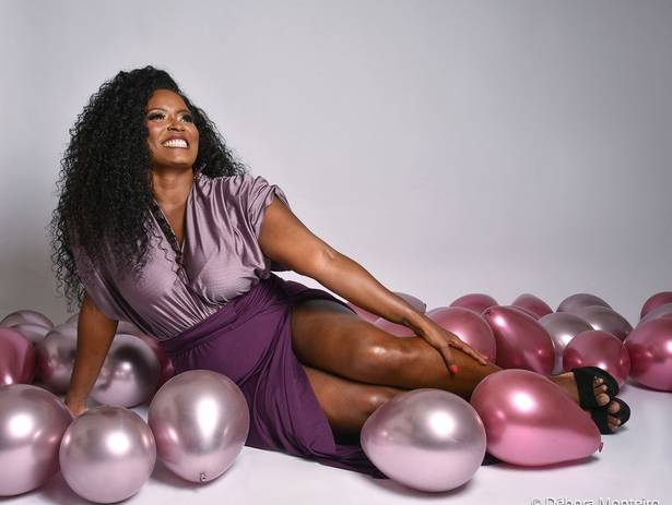 ENSAIO DE ANIVERSÁRIO de Graziele Azevedo - 38 anos