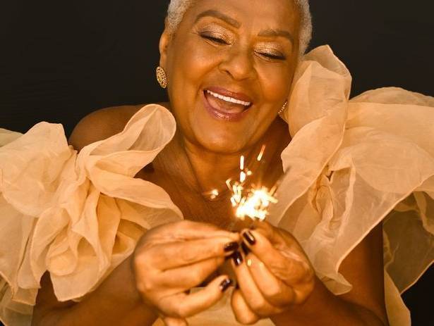 ENSAIO DE ANIVERSÁRIO de Edmea 70 anos