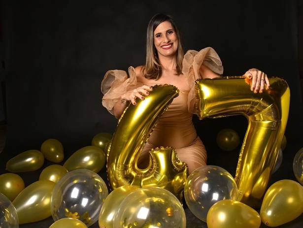 ENSAIO DE ANIVERSÁRIO de Bárbara 47 anos