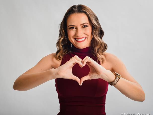 RETRATO CORPORATIVO de Retrato Corporativo - Ariane Cruz