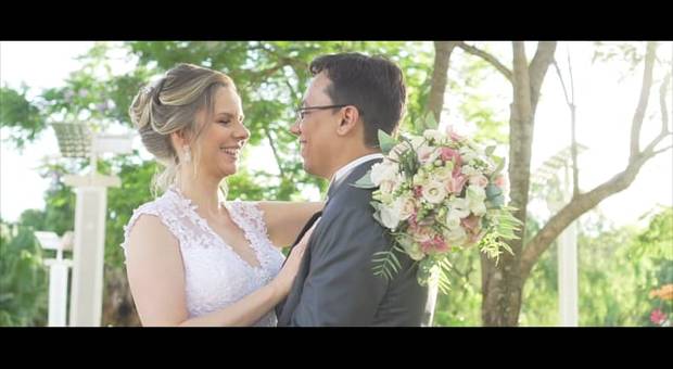 Filmes de Mariana e Ricardo Trailer