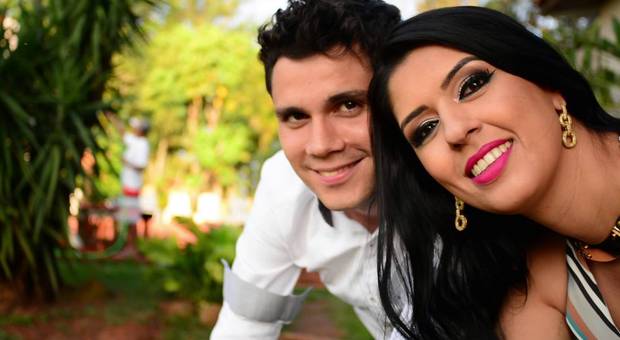 Filmes para toda vida de E-session Rafaela e Flavio - Casamento