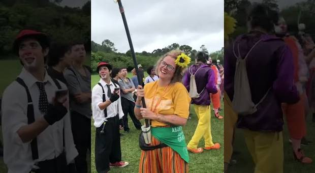 Audiovisual de Cortejo de Rua na 5a Convenção de Malabarismo e Circo de Florianópolis 