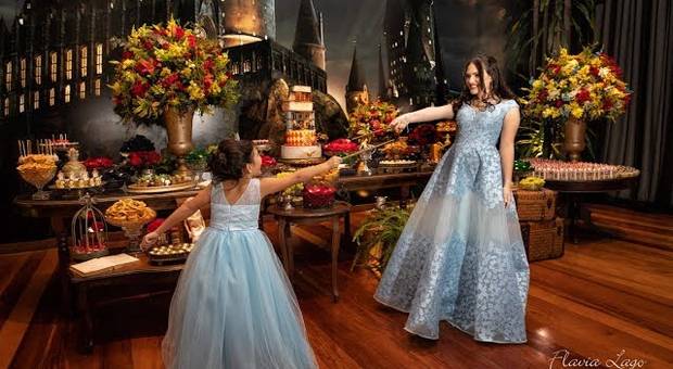 Filmes 15 anos de Carolina Assumpção - XV Teaser