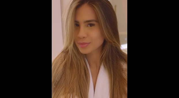 Publicidade de Eico Cosméticos + Iasmin Torres