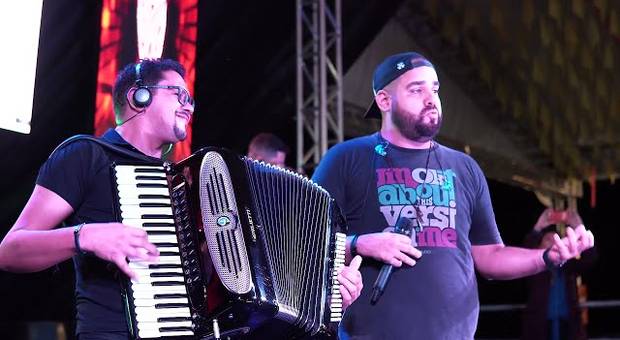 Institucional Empresas de Cantor - Henrique Barbosa