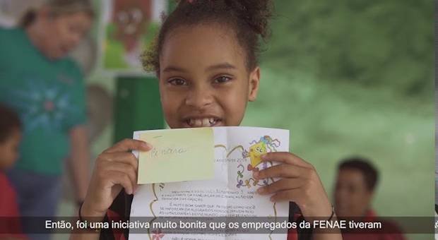 Vídeos Institucionais de Movimento Solidário - Entrega de doações para o Lar de Crianças em Petrópolis (RJ)