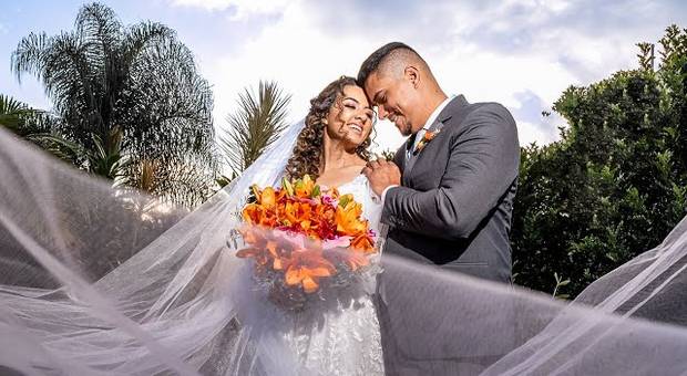 CASAMENTOS (FILME) de CASAMENTO NO ESPAÇO PAI E FILHOS EM ITAPECERICA DA SERRA-SP
