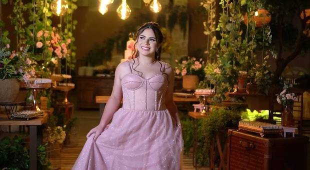 DEBUTANTE de Debutante Manu