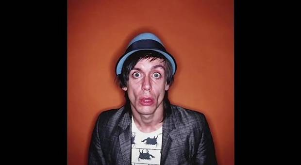 Info of Taylor Momsen on (De)Tour livestream virtual charity fest