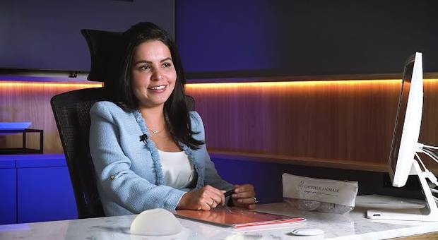 Institucional de Dra. Gabriela Andrade - Cirurgia Plástica