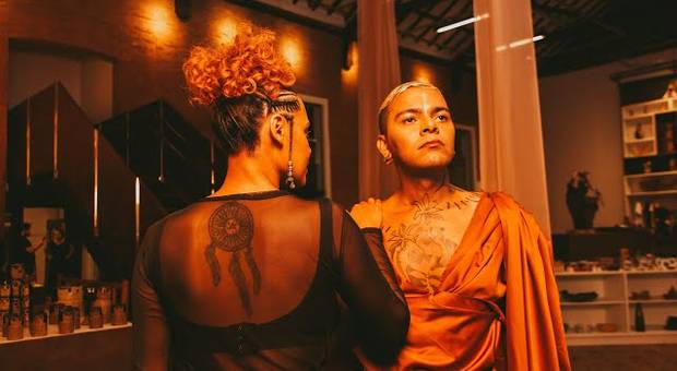 Filmes de Clipe Eu Quis Lutar Contra o Amor - Silveira