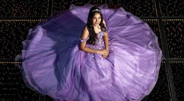 15 ANOS (FILME) de FESTA DE 15 ANOS NO CELEBRAR (SÃO VICENTE-SP)