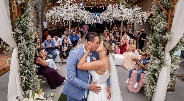 CASAMENTOS (FILME) de CASAMENTO DE DIA NO CASAGRANDE HOTEL EM GUARUJÁ-SP