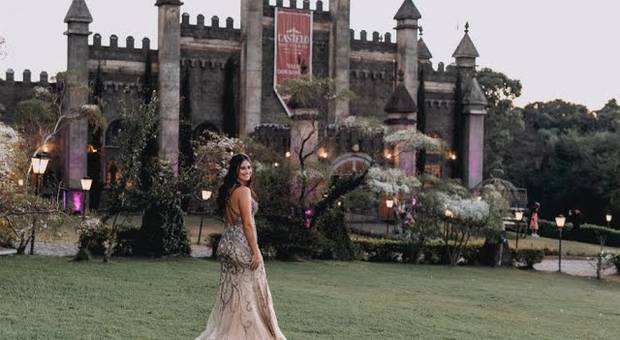 Filmes de Isabela 18 anos Trailer