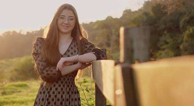 15 Anos de ANA LAURA // ENSAIO