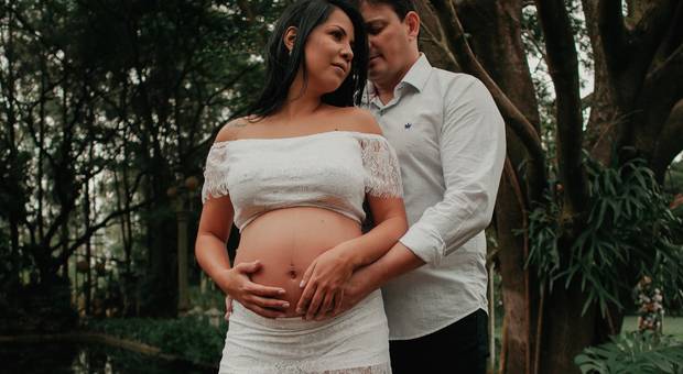 Gestante de Simoni + Denis = Lívia