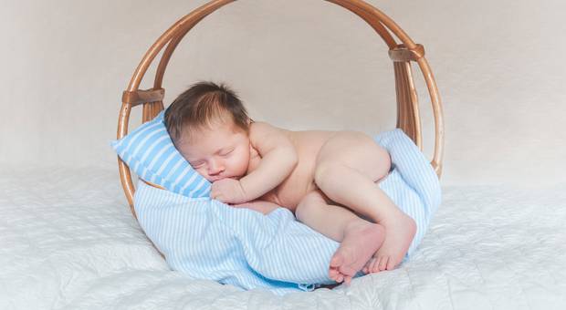 Bebês e Crianças de Newborn Antônio