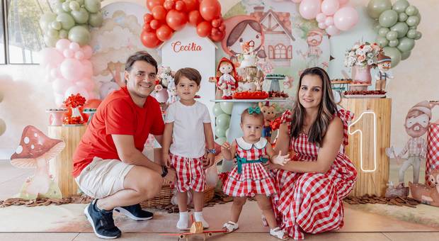 Aniversário de Cecília faz 1 aninho