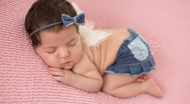 Newborn de Book Newborn - Isabella