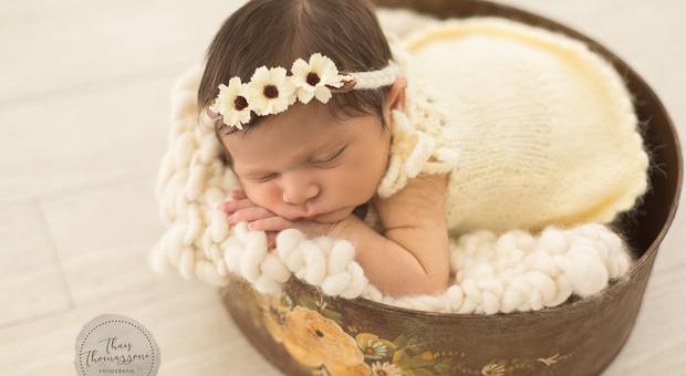 Newborn de BOOK NEWBORN ALICE