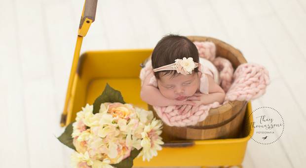 Newborn de sessão Newborn Julia