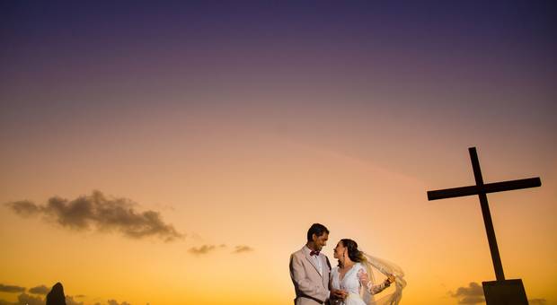 Casamento na praia de Ruth & Raffael