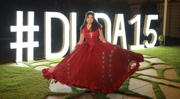 Debutante de DUDA - FIFTEEN EVENTO