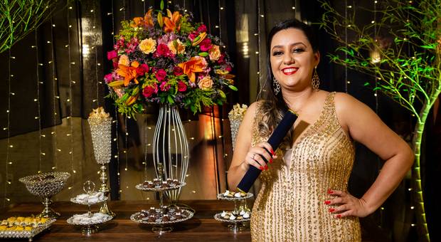 Formaturas de FORMATURA - JÉSSICA BARCELLOS (ADMINISTRAÇÃO)